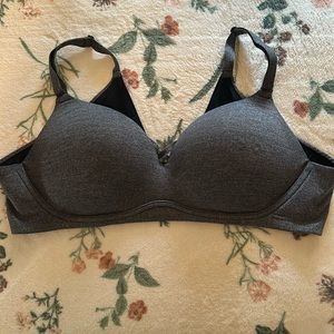Torrid T-Shirt Bra size 44B